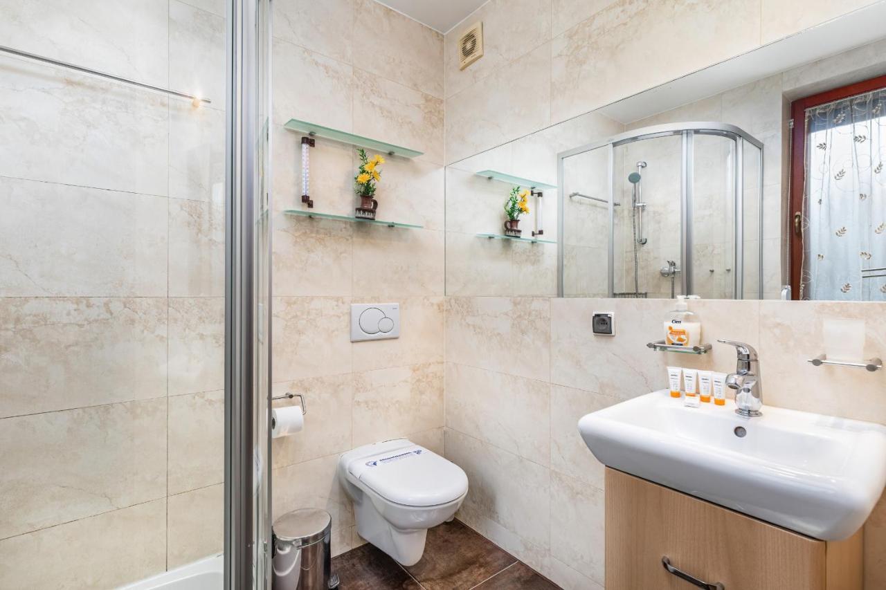 Apartamenty Zeromskiego 29 By Noclegi Renters Свиноуйсьце Экстерьер фото