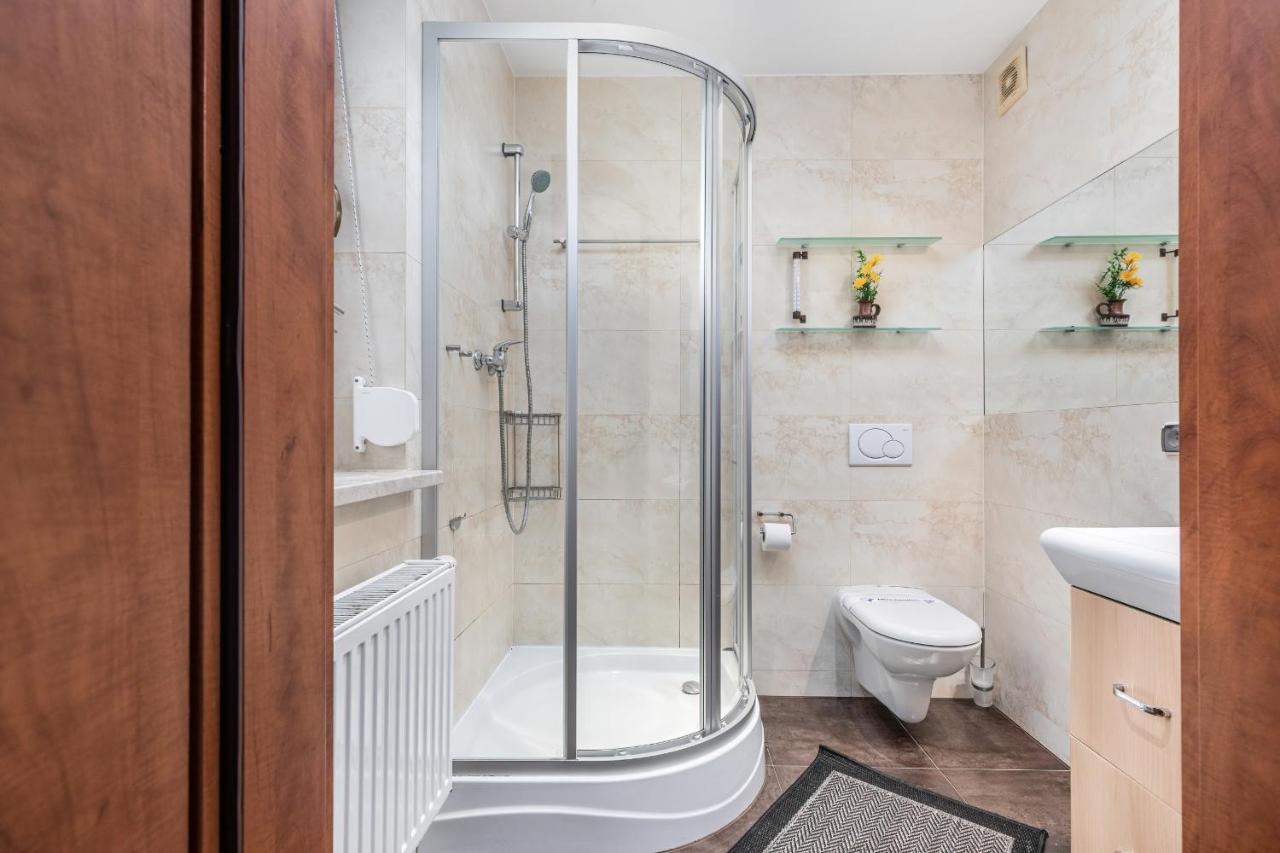 Apartamenty Zeromskiego 29 By Noclegi Renters Свиноуйсьце Экстерьер фото